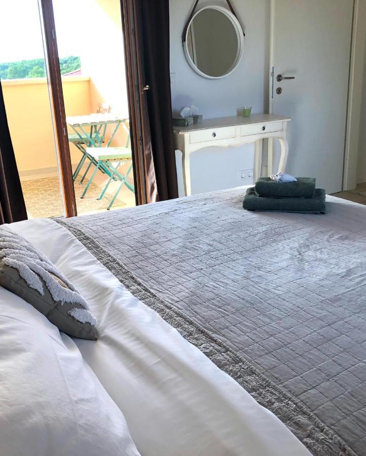 Private Villa "San Servolo House" With Sea View And Private Pool 布耶 外观 照片